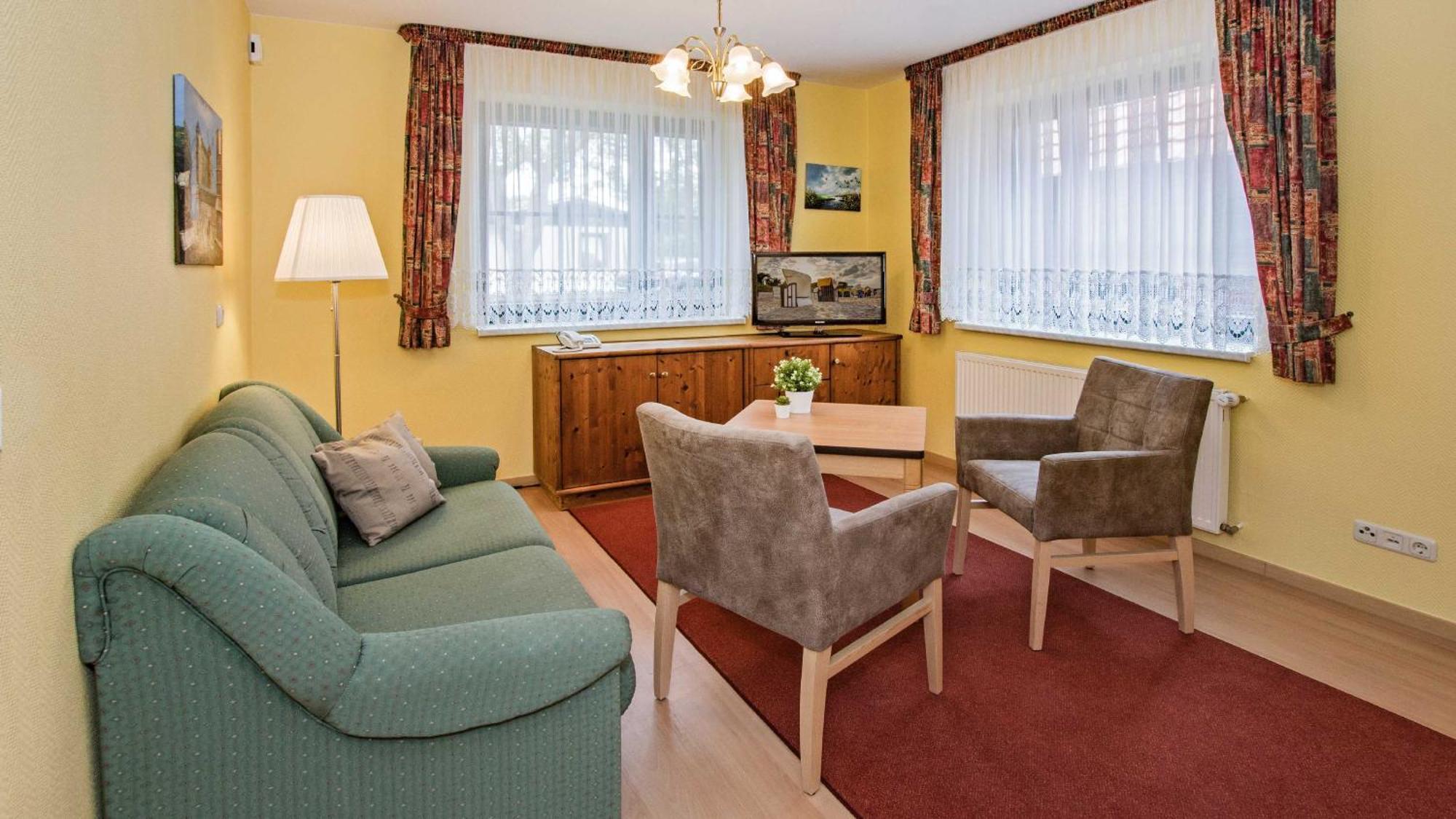 Hotel Garni Nussbaumhof Uckeritz Room photo